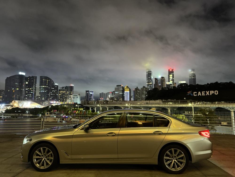 BMW BMW 5-Series