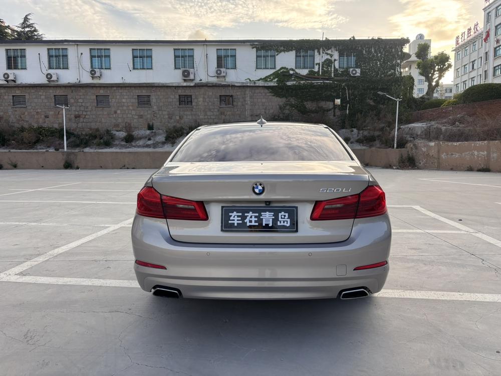 BMW BMW 5-Series