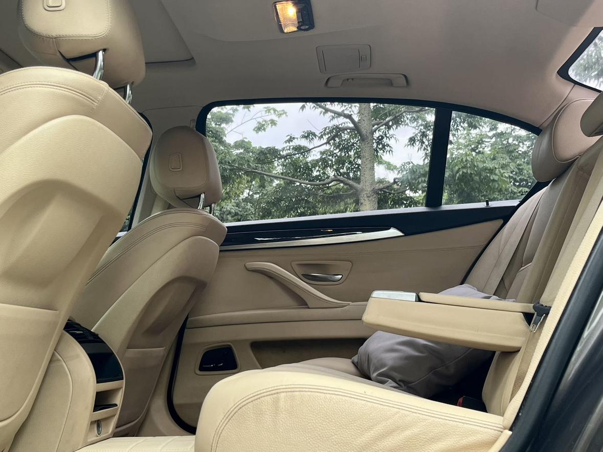 BMW BMW 5-Series