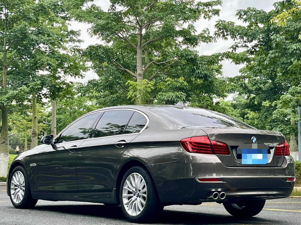 BMW BMW 5-Series