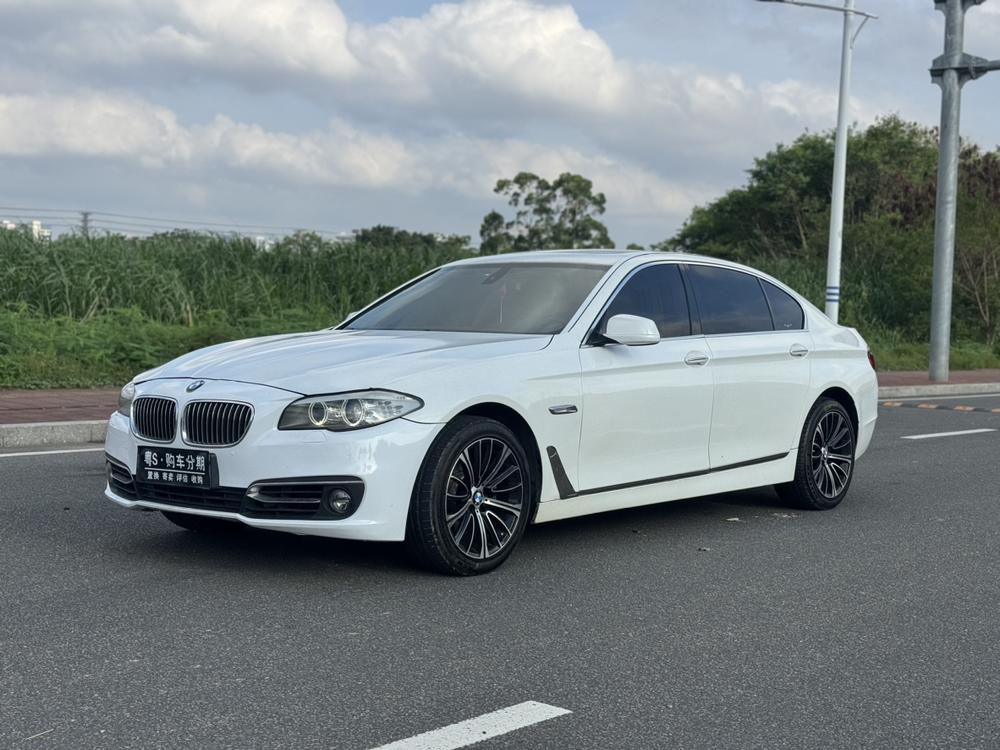 BMW BMW 5-Series