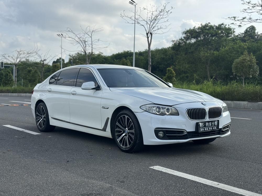 BMW BMW 5-Series
