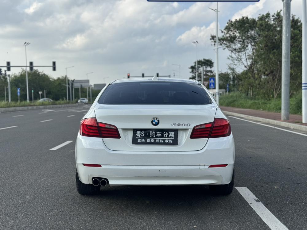BMW BMW 5-Series