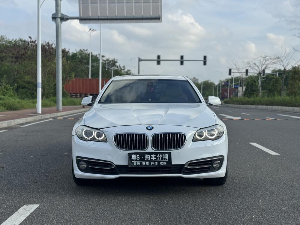 BMW BMW 5-Series