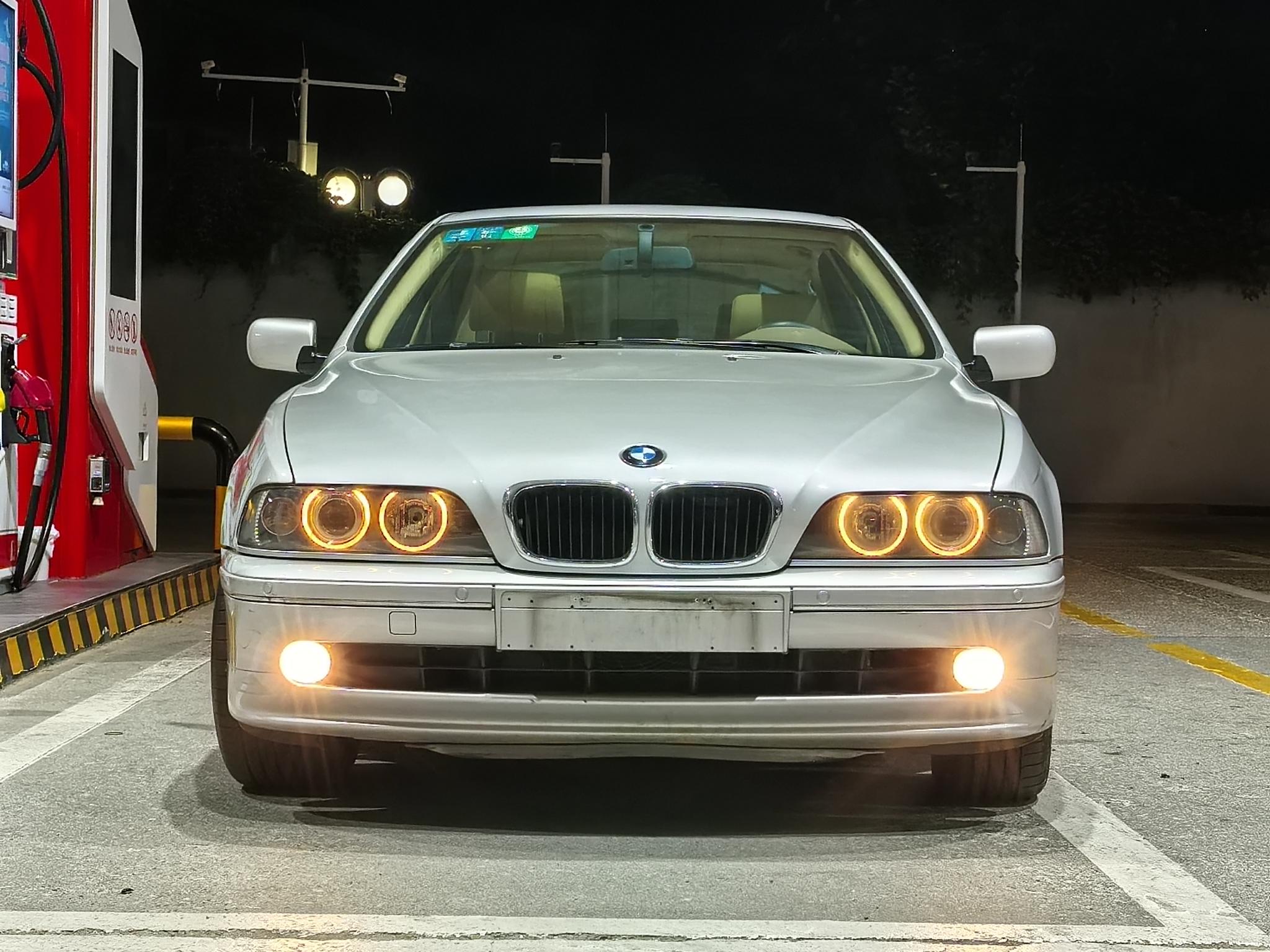 BMW BMW 5-Series
