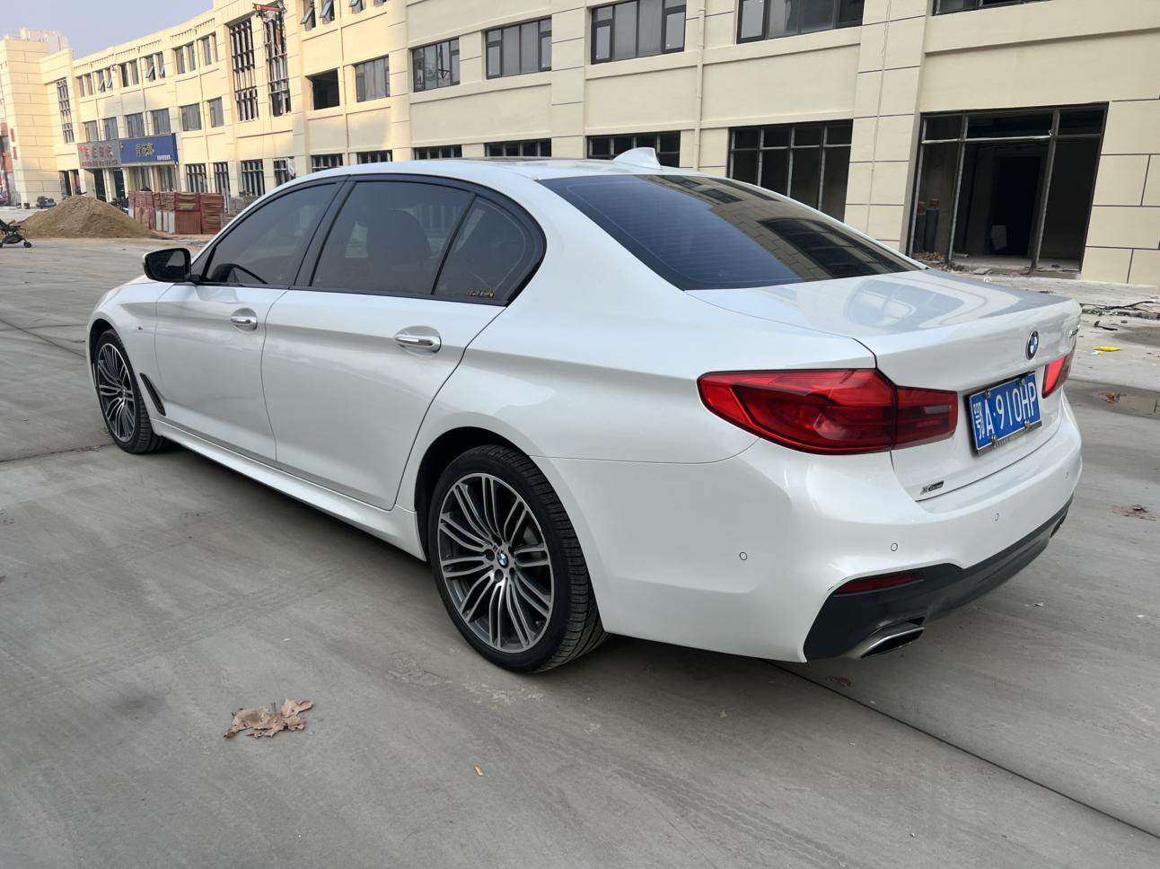 BMW BMW 5-Series