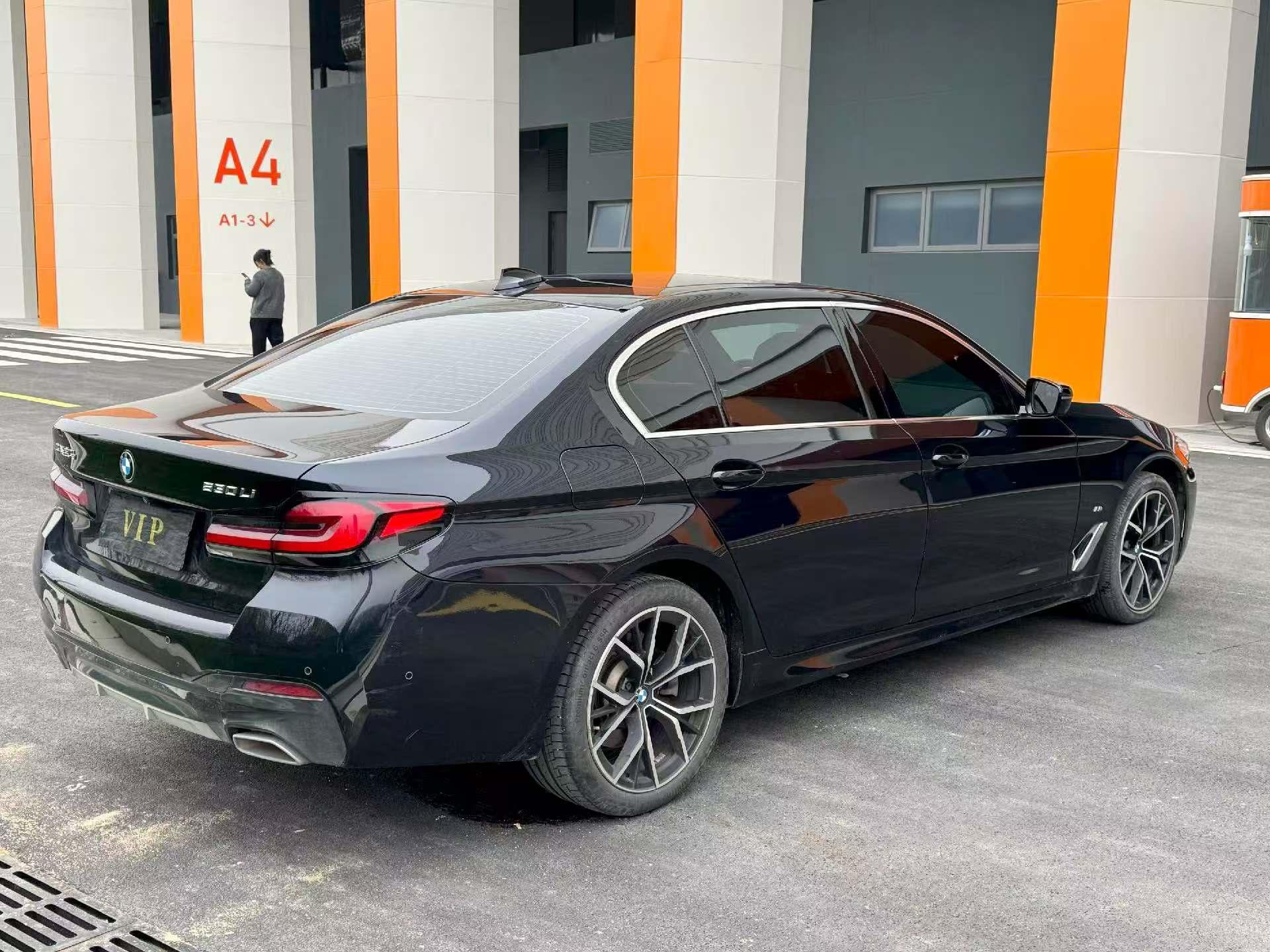 BMW BMW 5-Series