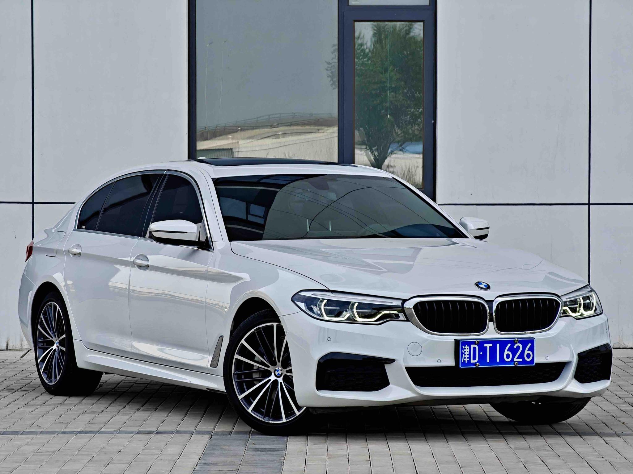 BMW BMW 5-Series