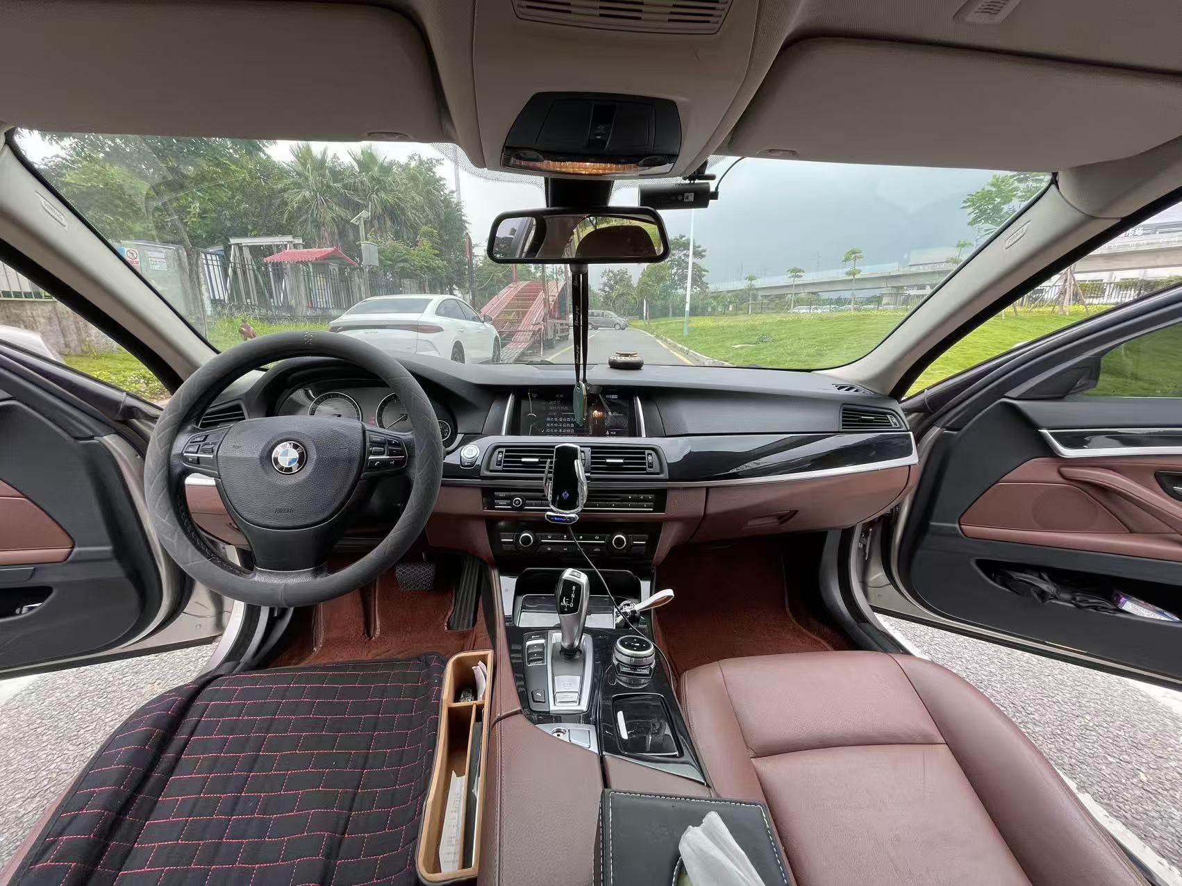 BMW BMW 5-Series