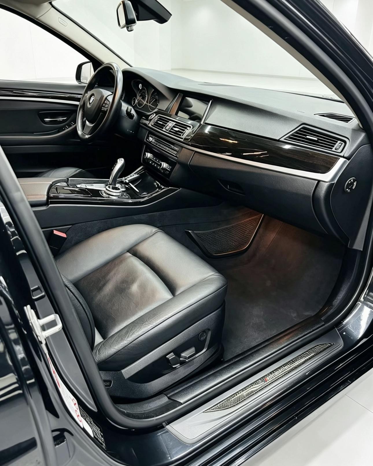 BMW BMW 5-Series