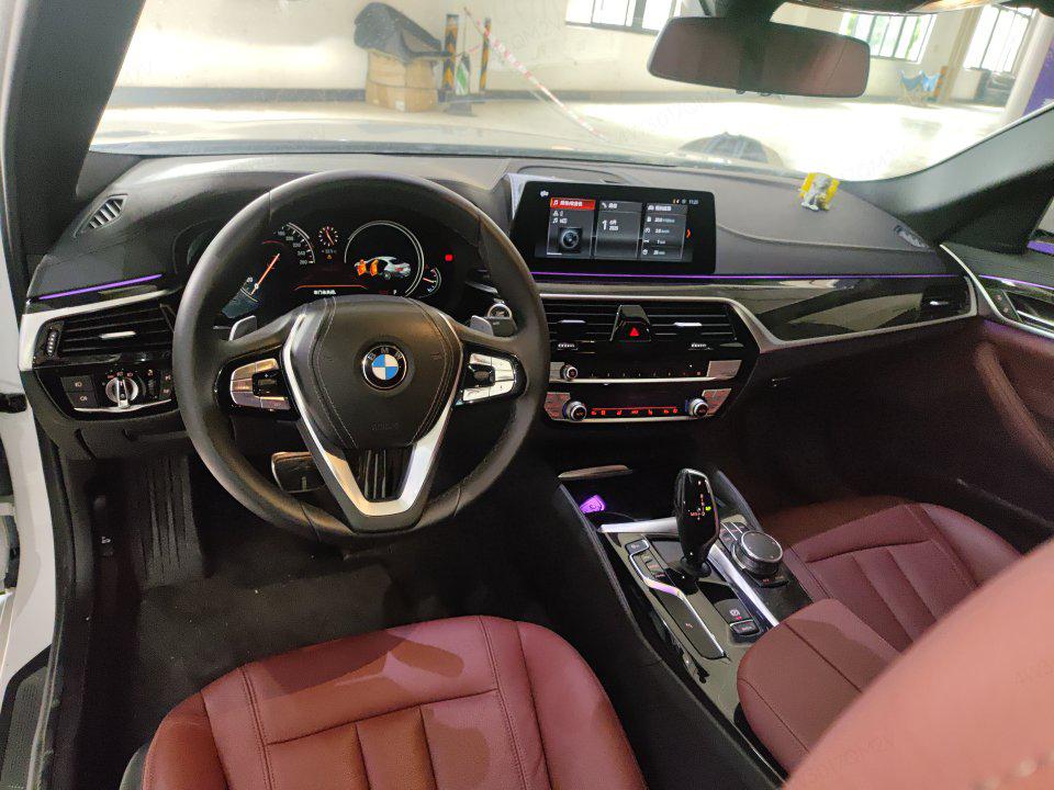 BMW BMW 5-Series