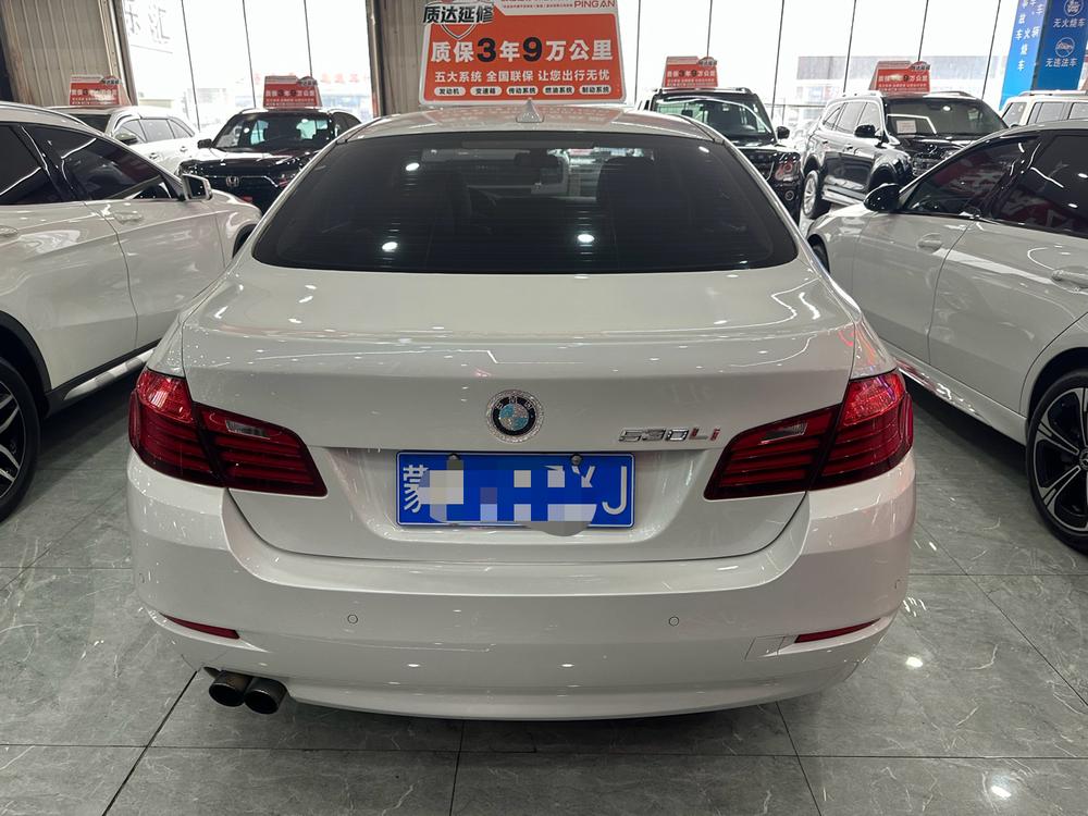 BMW BMW 5-Series