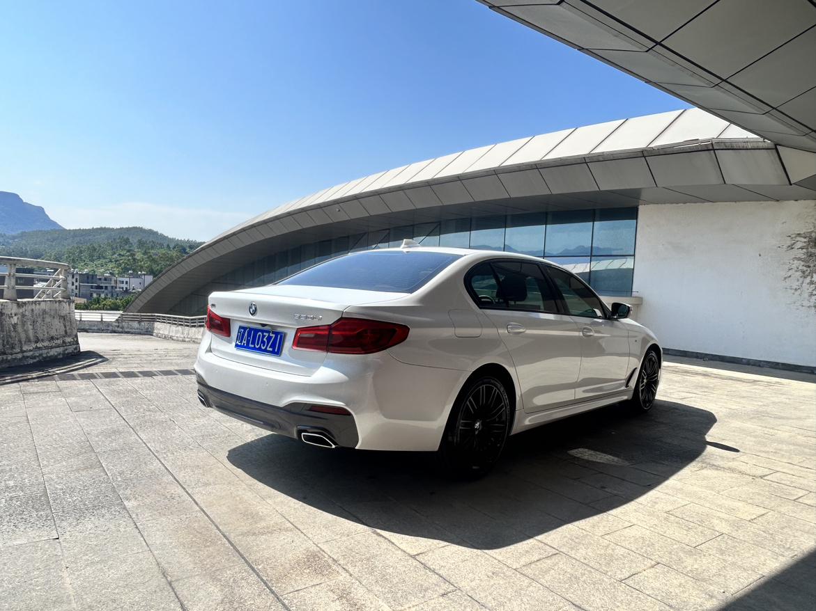 BMW BMW 5-Series