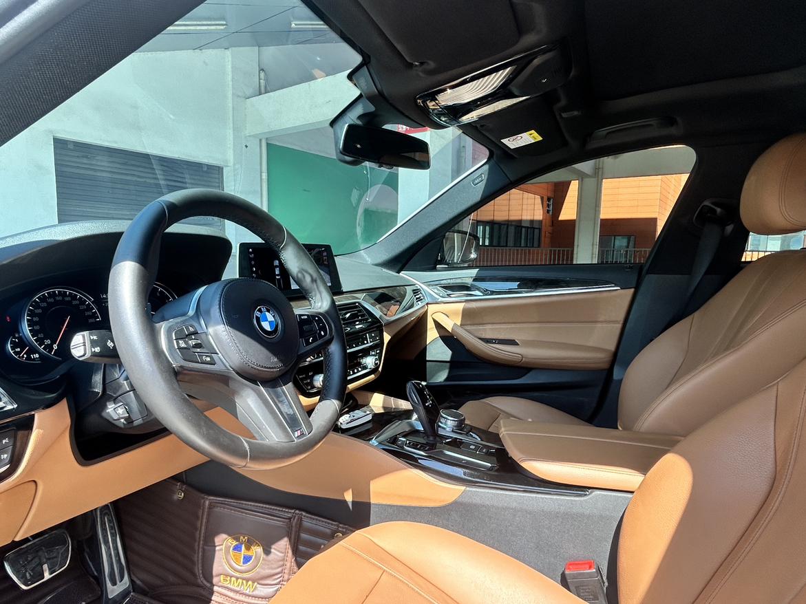 BMW BMW 5-Series