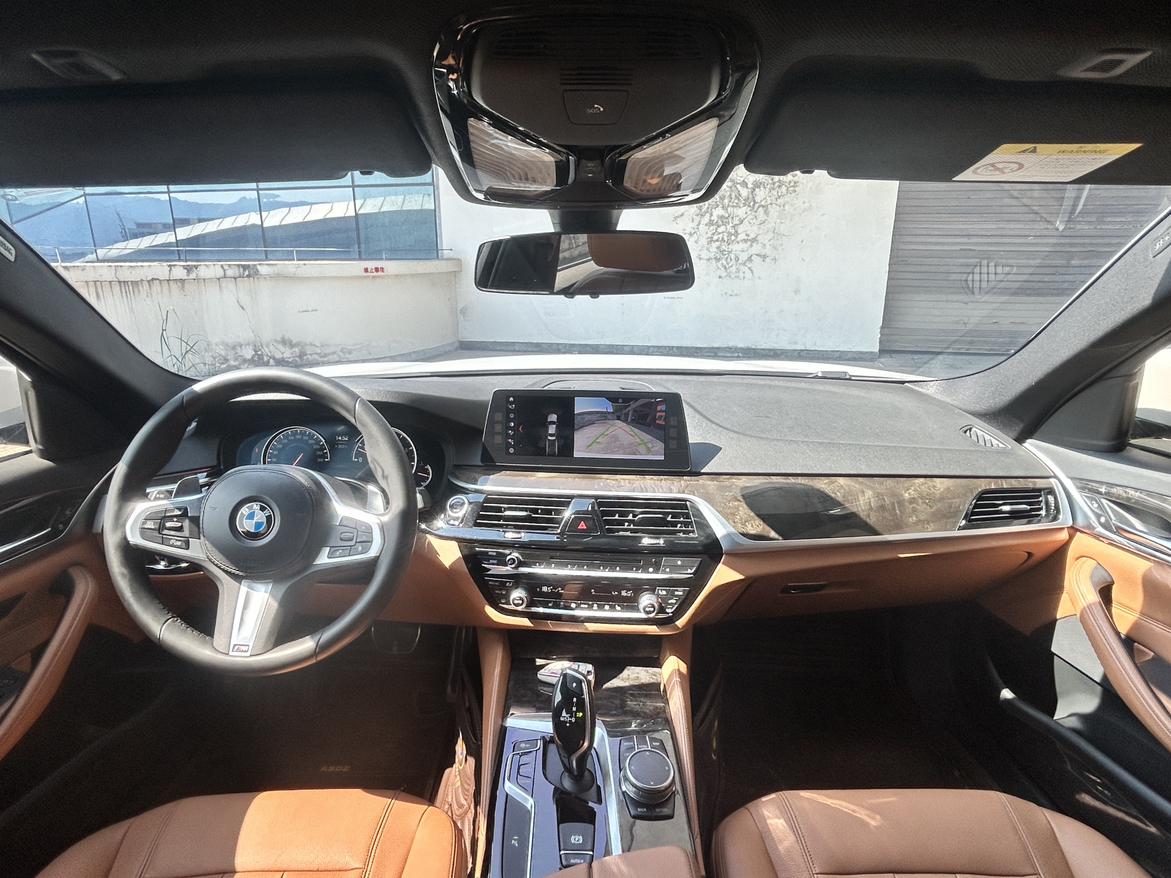 BMW BMW 5-Series