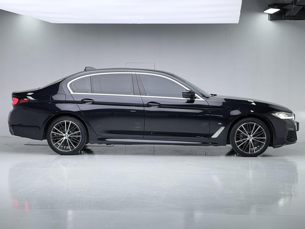 BMW BMW 5-Series