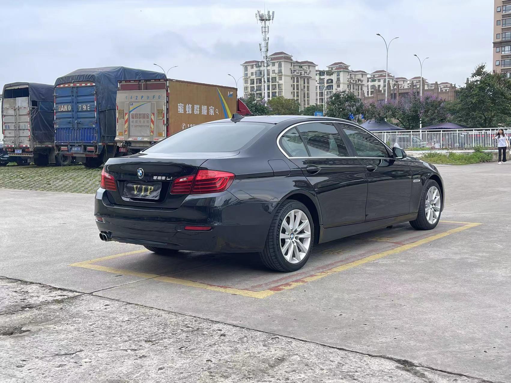 BMW BMW 5-Series