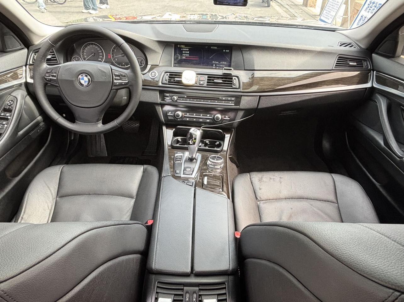 BMW BMW 5-Series