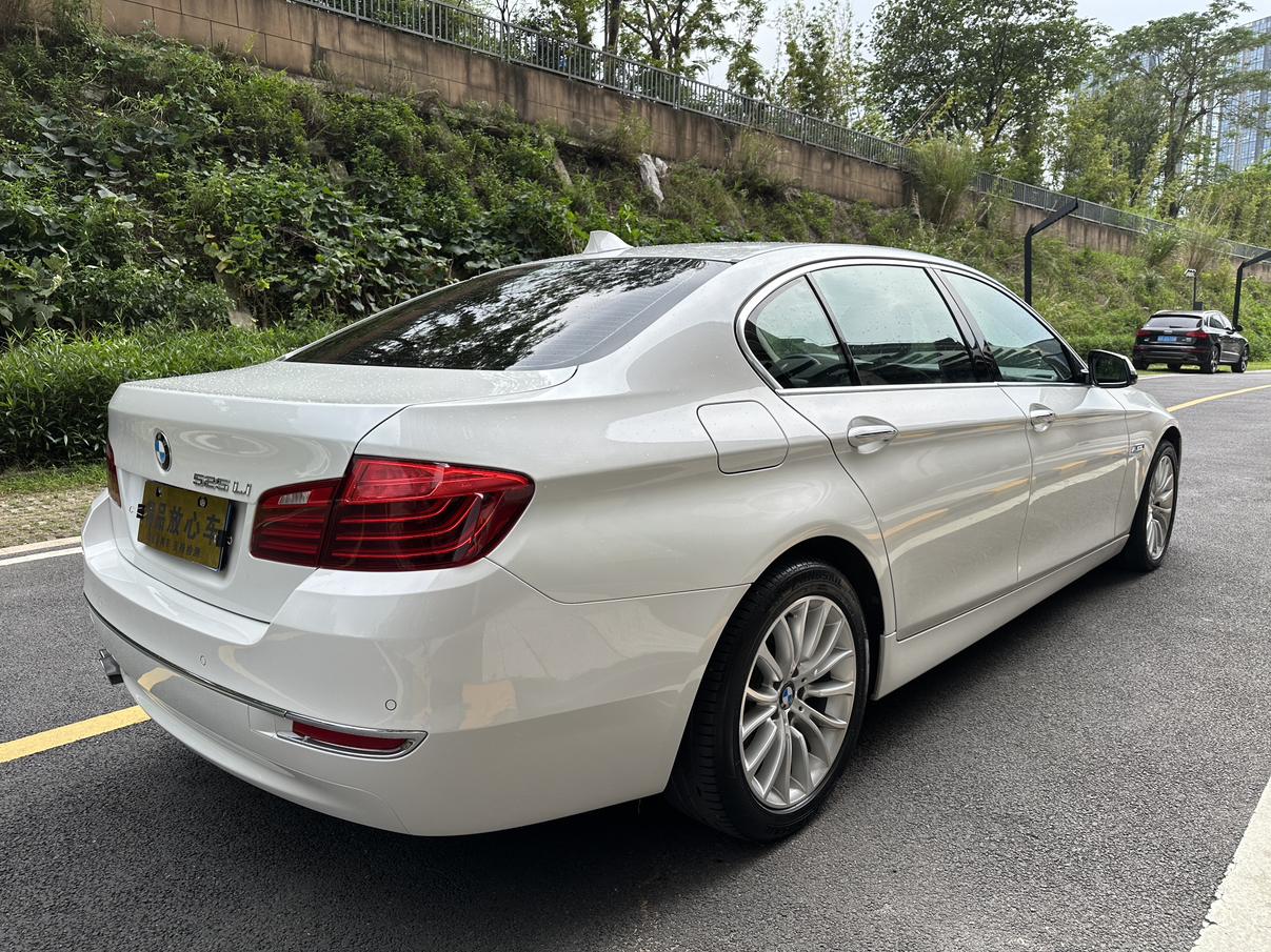 BMW BMW 5-Series
