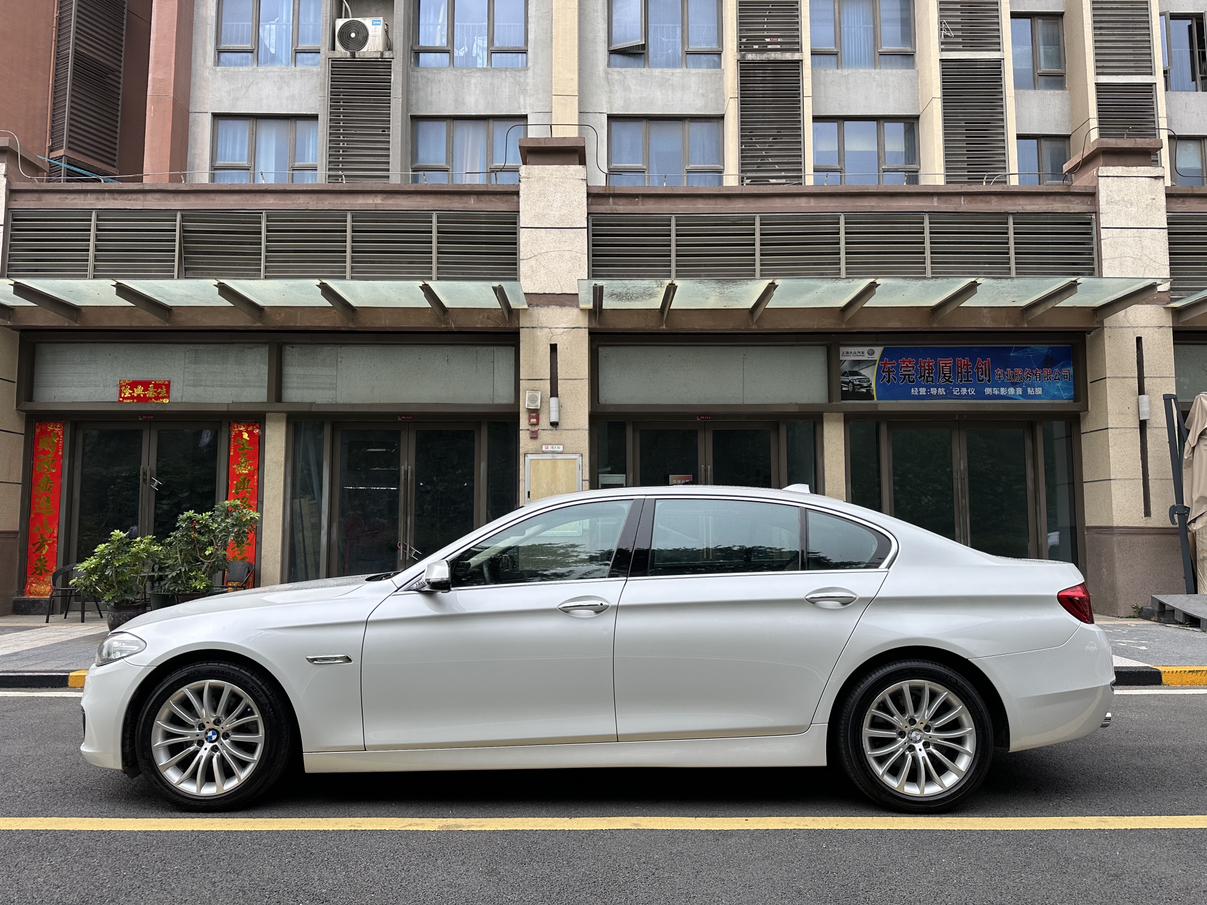 BMW BMW 5-Series