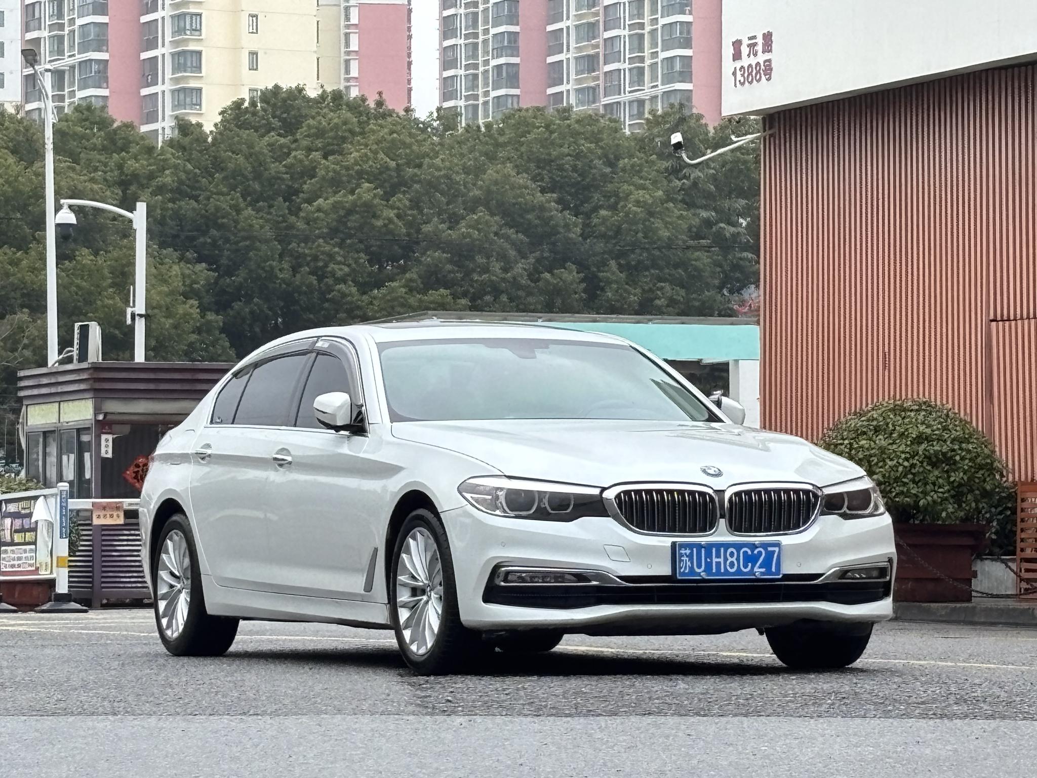 BMW BMW 5-Series