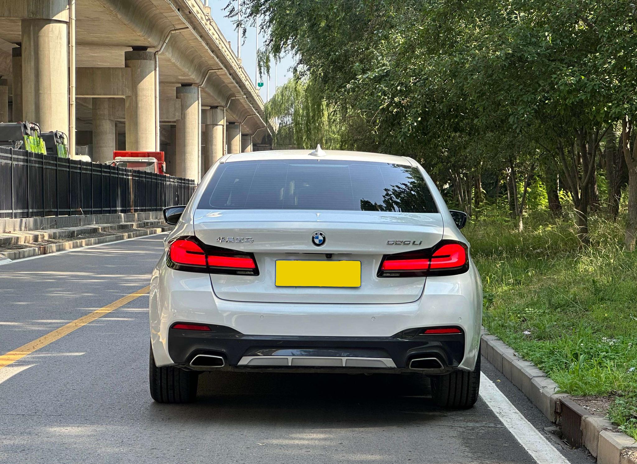 BMW BMW 5-Series