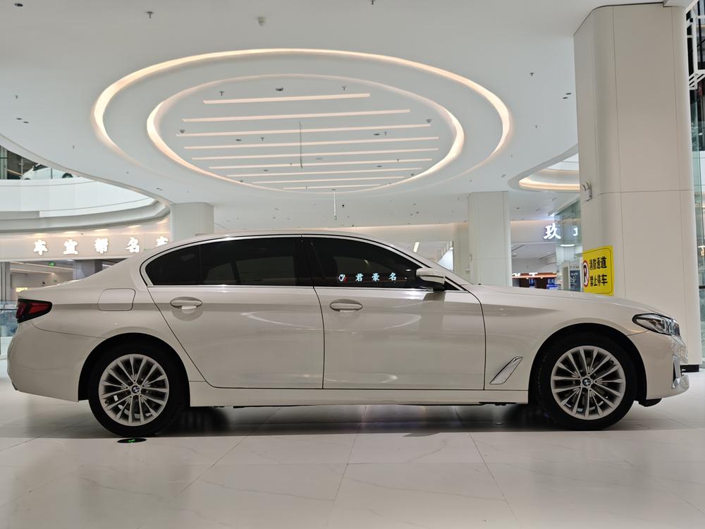 BMW BMW 5-Series