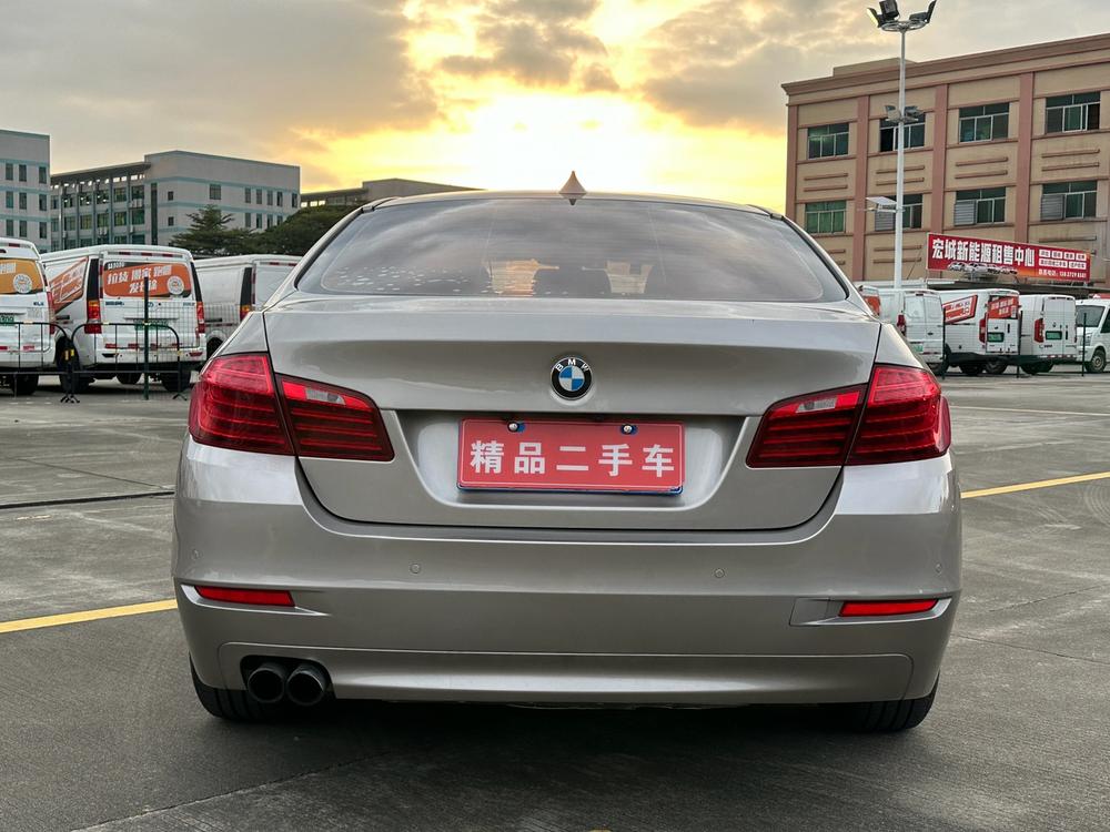 BMW BMW 5-Series