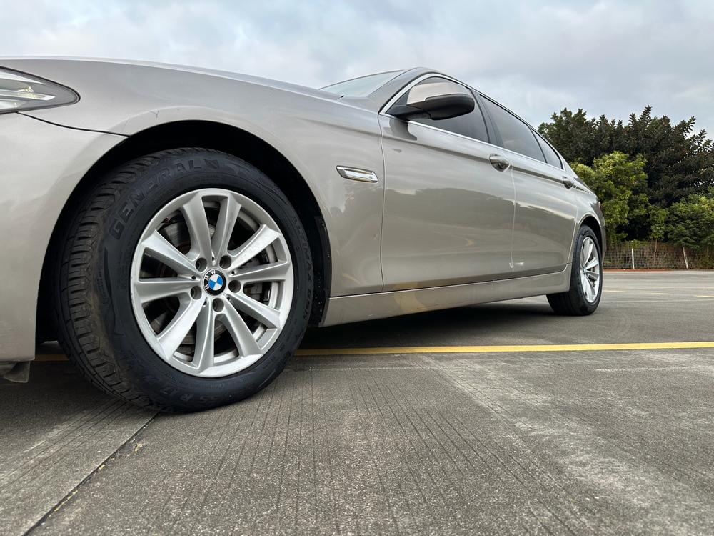 BMW BMW 5-Series