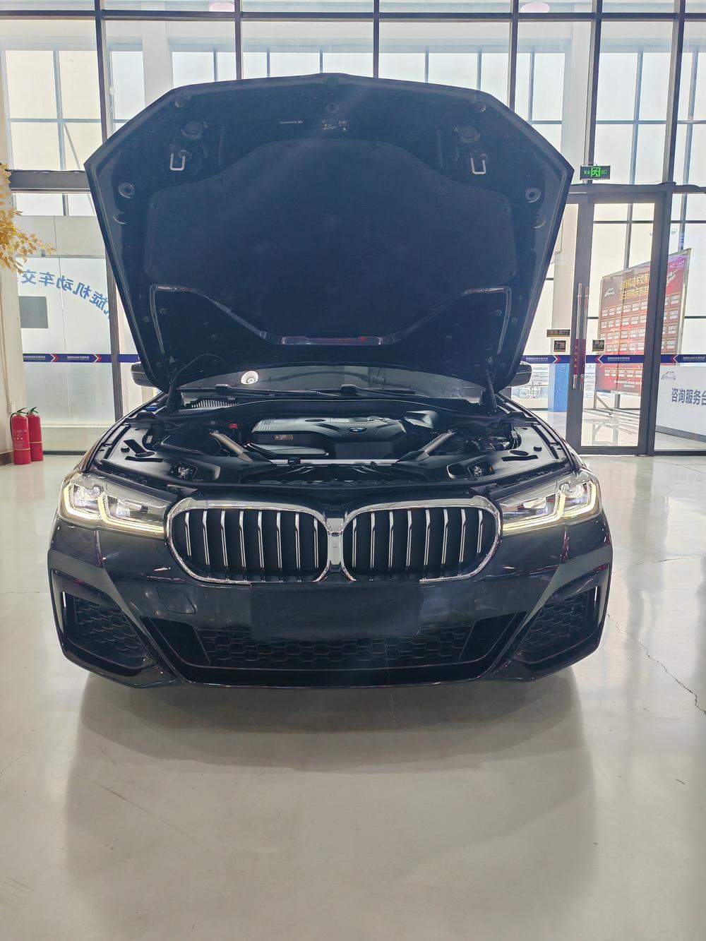 BMW BMW 5-Series