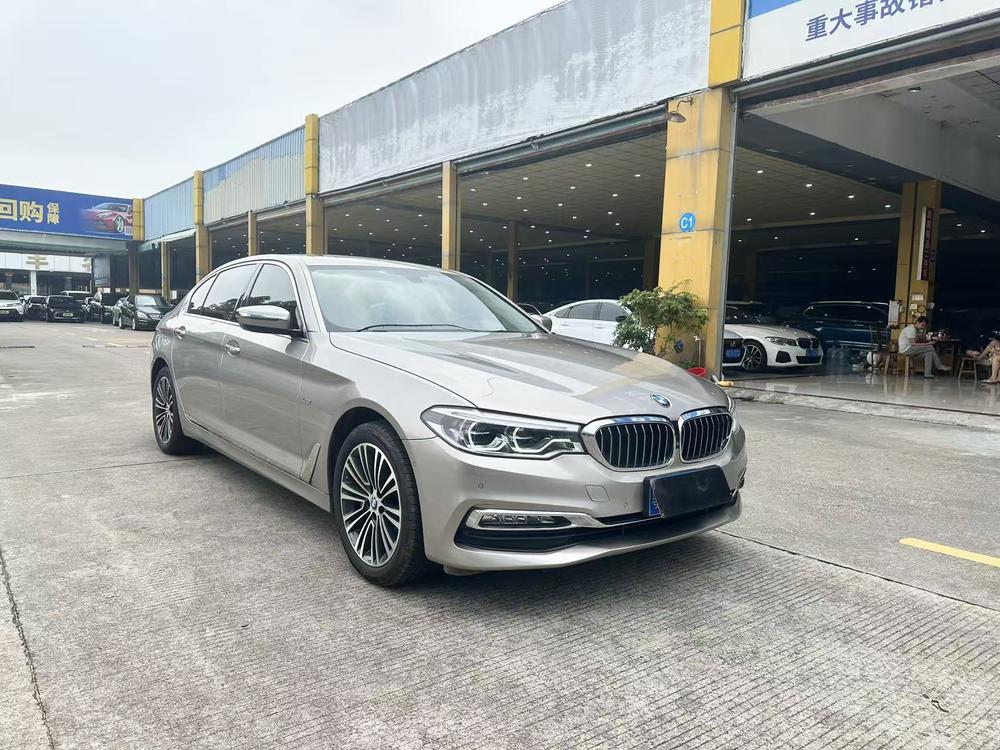 BMW BMW 5-Series