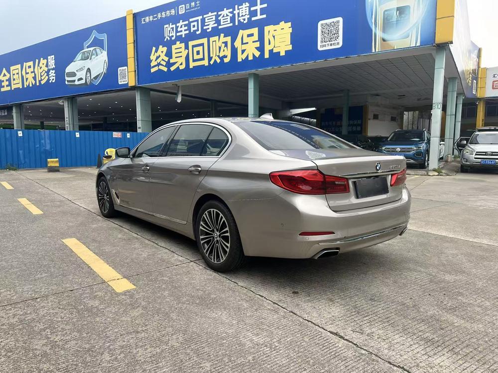 BMW BMW 5-Series