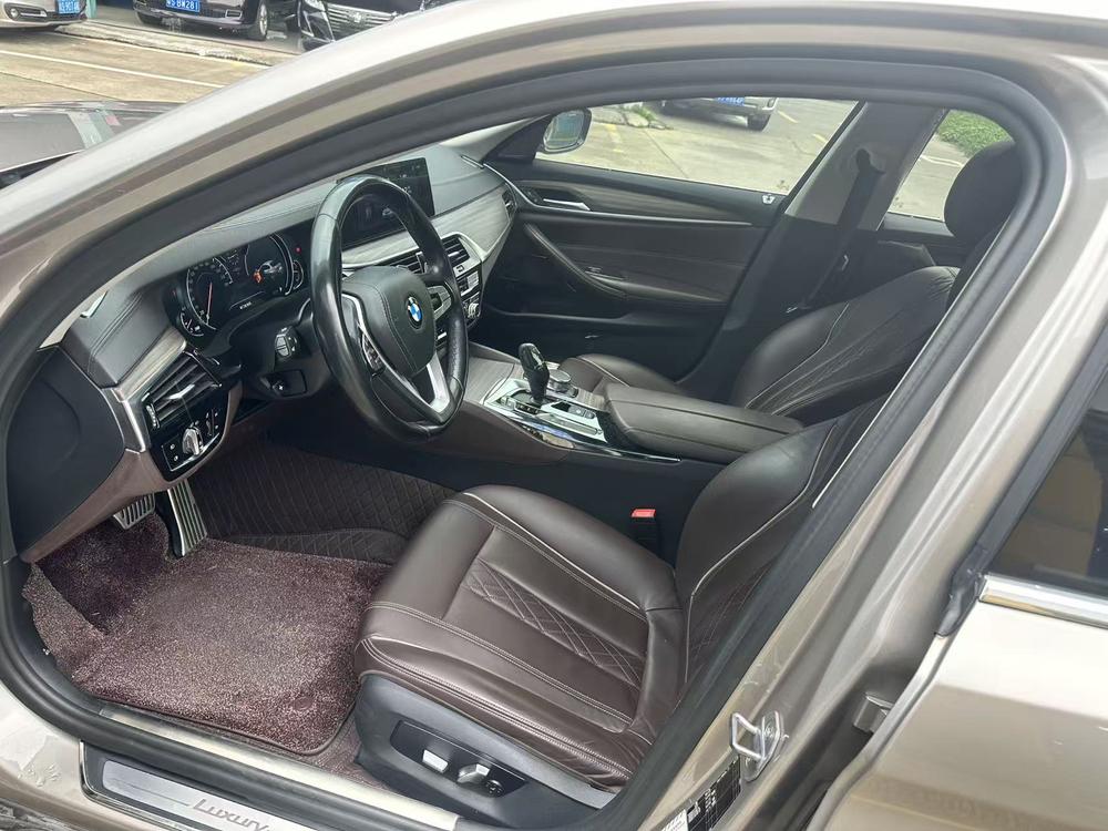 BMW BMW 5-Series