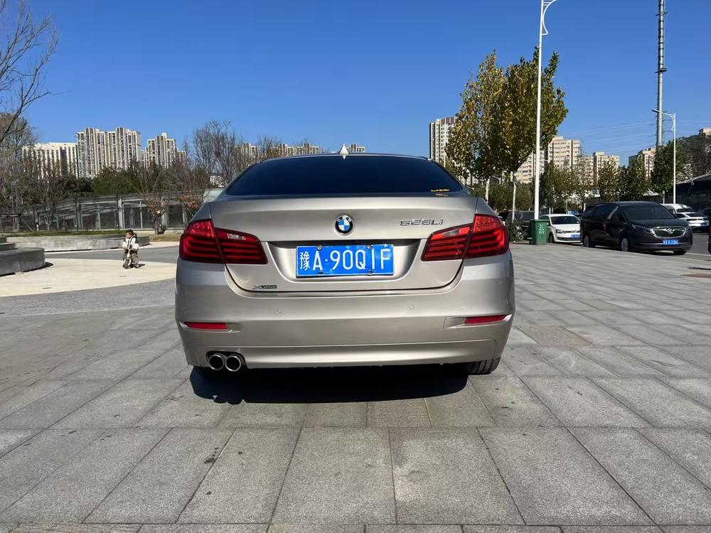 BMW BMW 5-Series