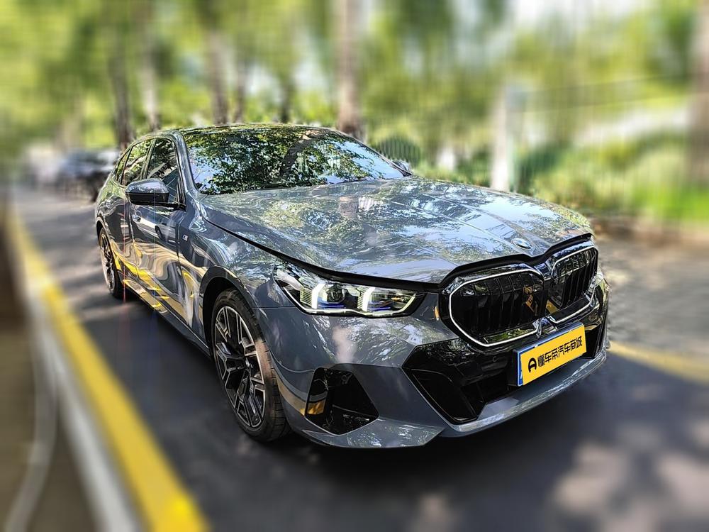 BMW BMW 5-Series