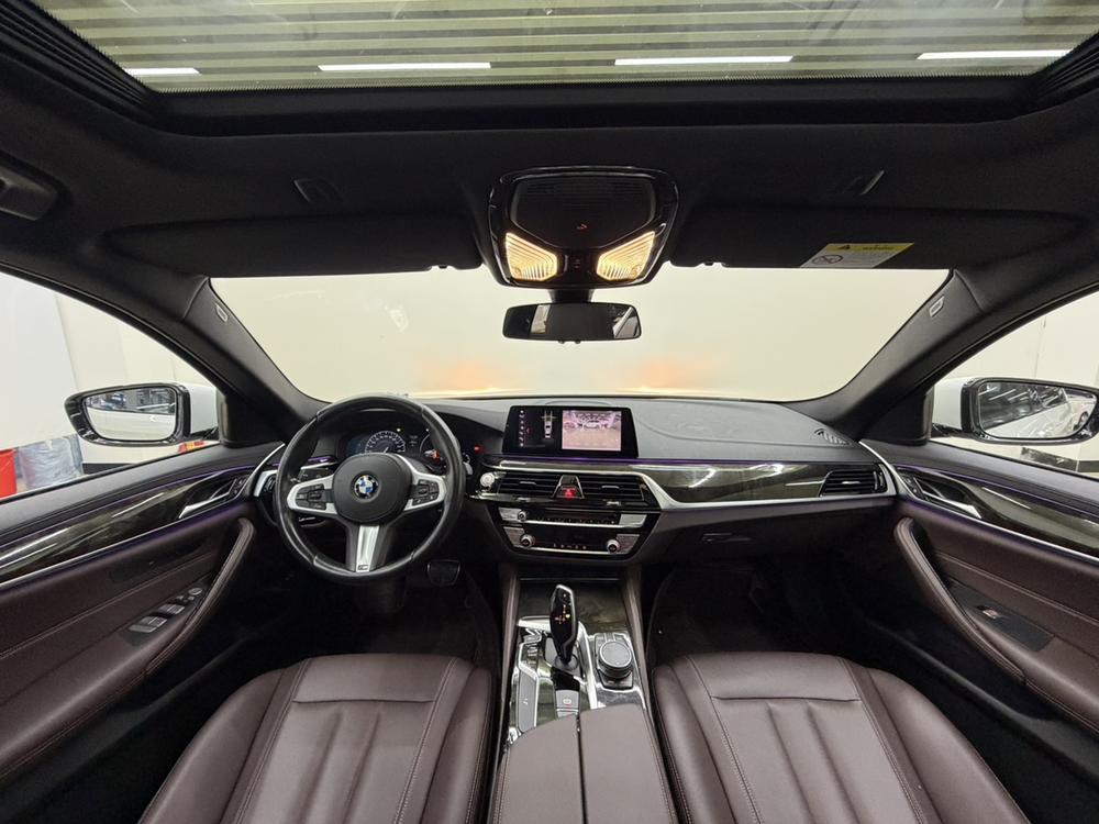 BMW BMW 5-Series