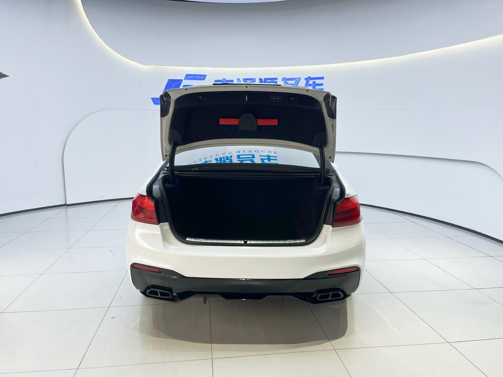 BMW BMW 5-Series