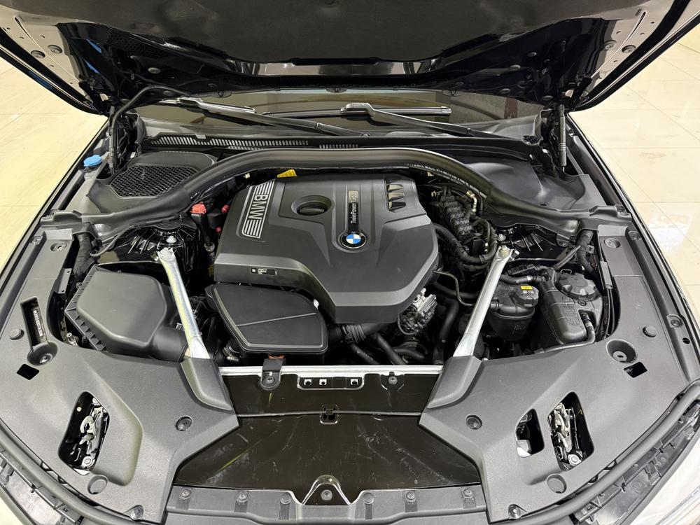 BMW BMW 5-Series
