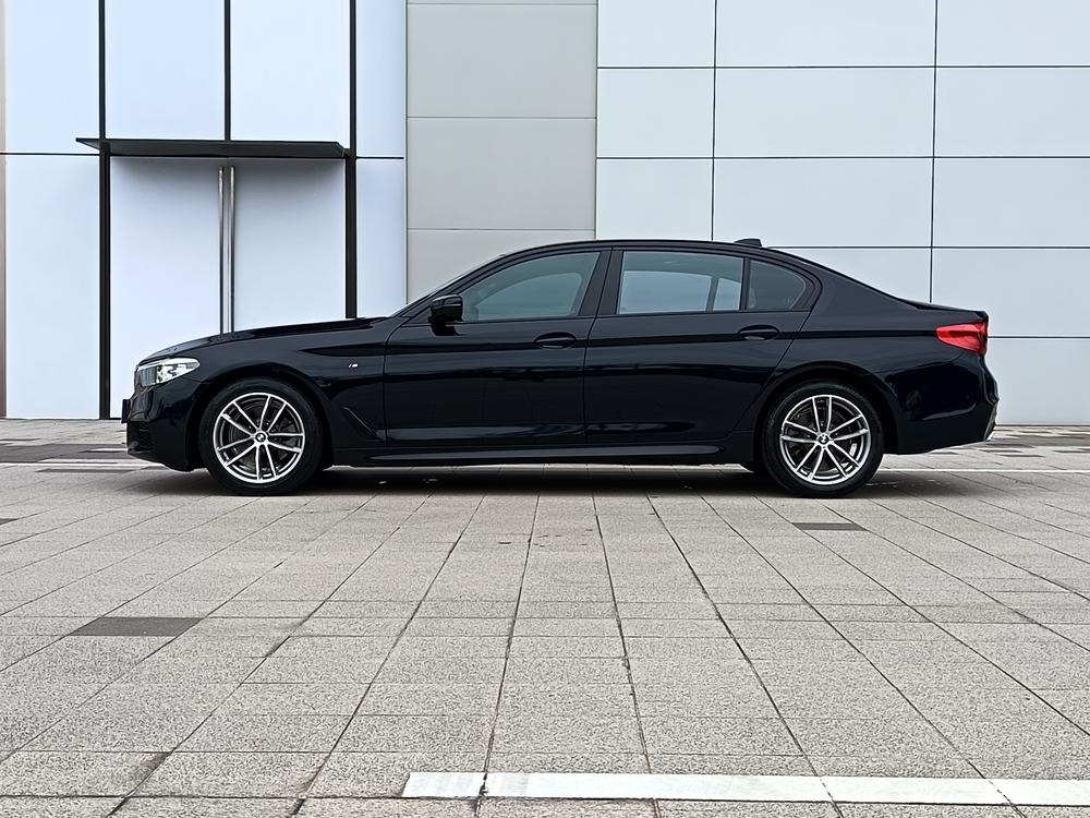 BMW BMW 5-Series