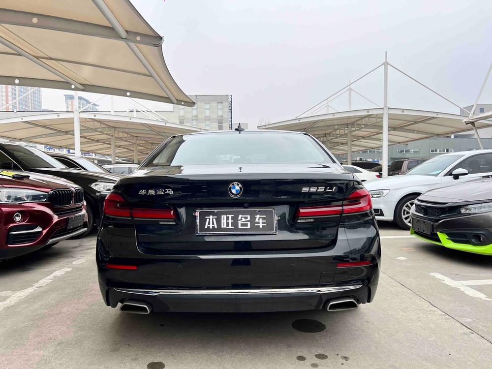 BMW BMW 5-Series