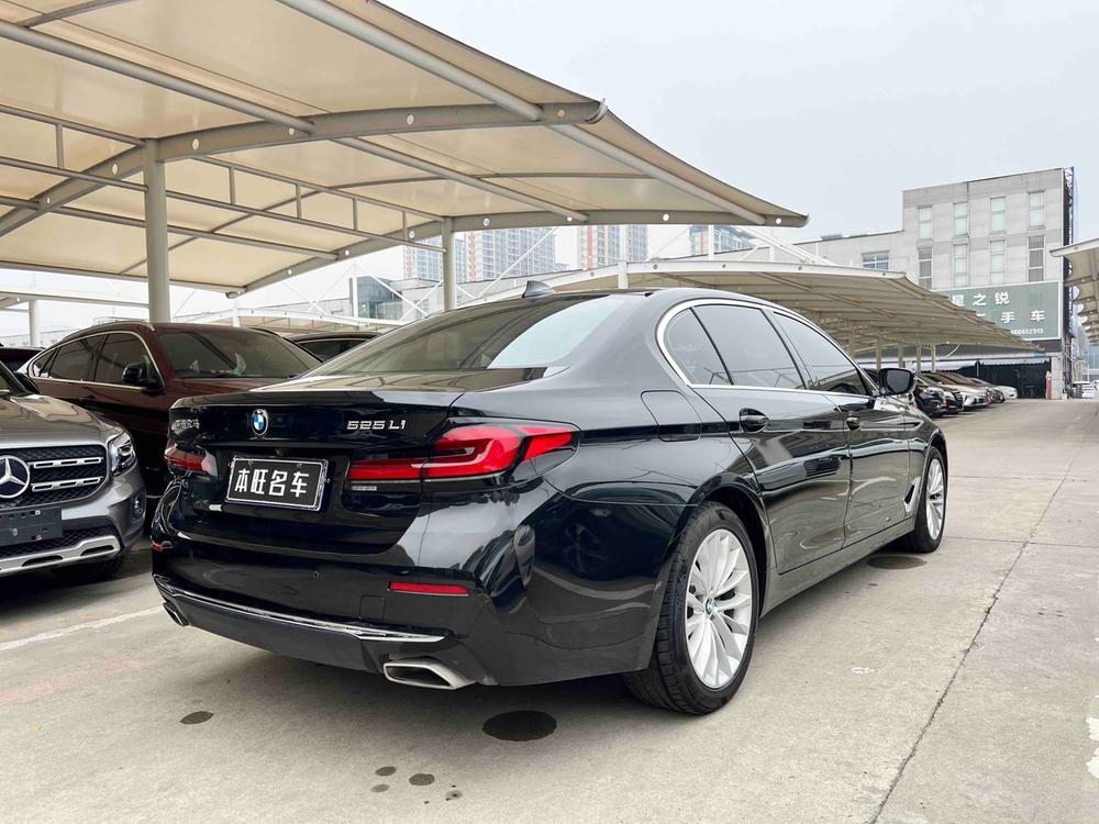BMW BMW 5-Series