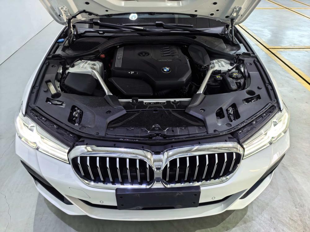 BMW BMW 5-Series