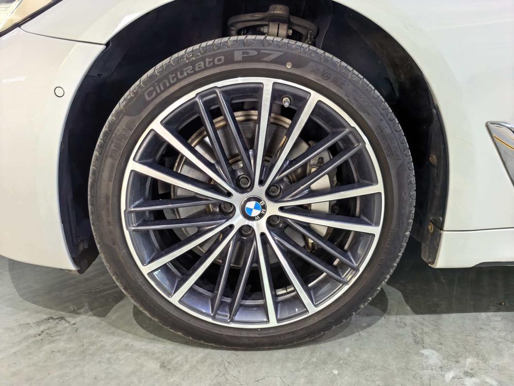 BMW BMW 5-Series