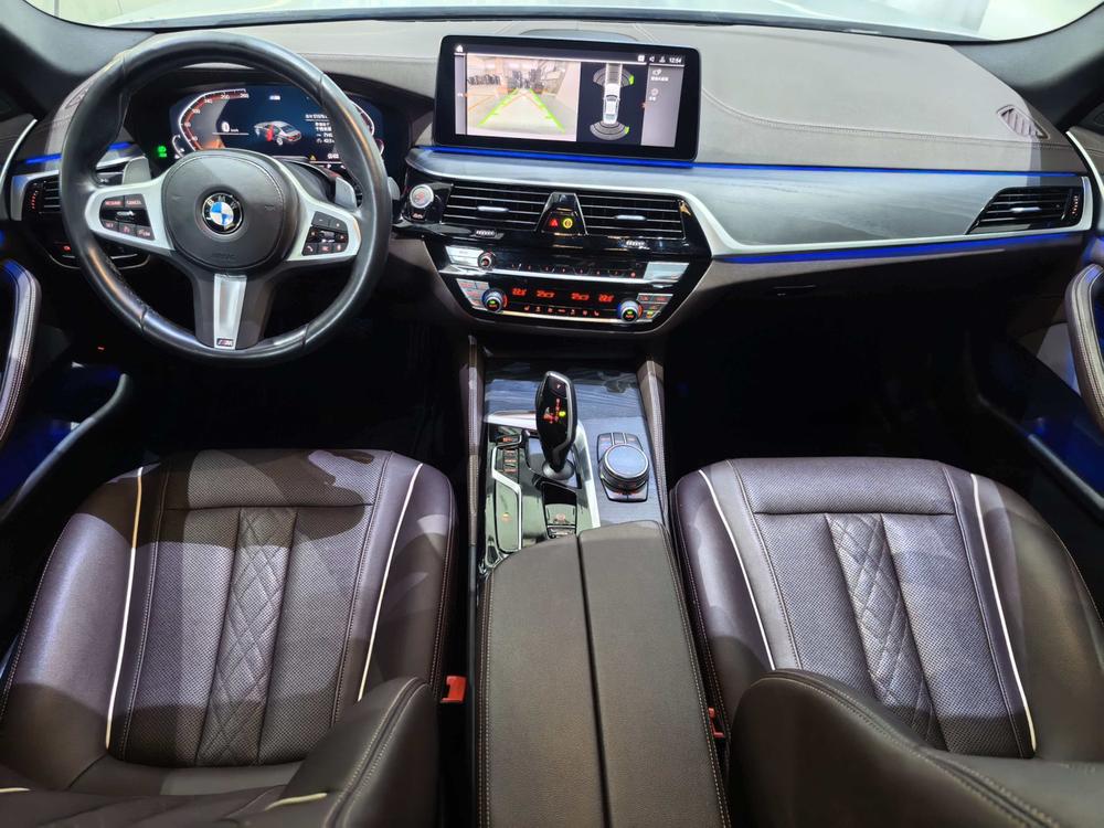 BMW BMW 5-Series