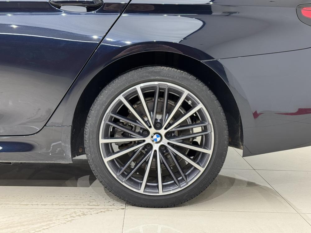 BMW BMW 5-Series