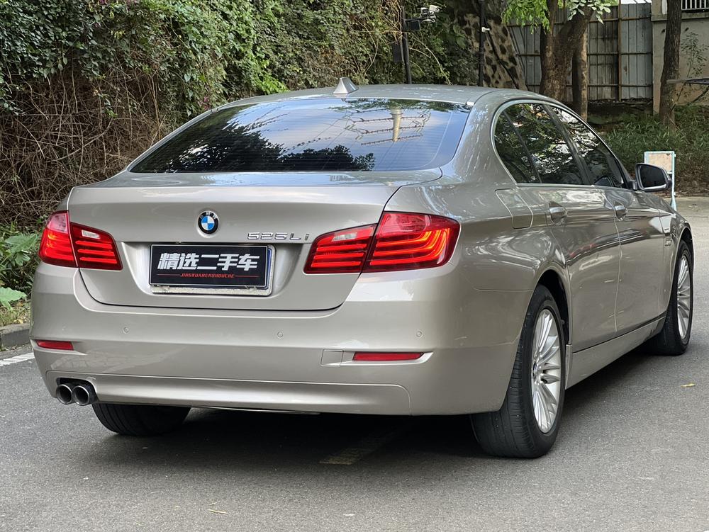 BMW BMW 5-Series