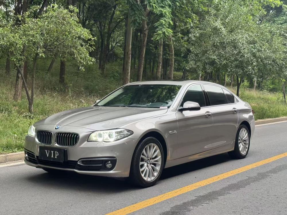 BMW BMW 5-Series