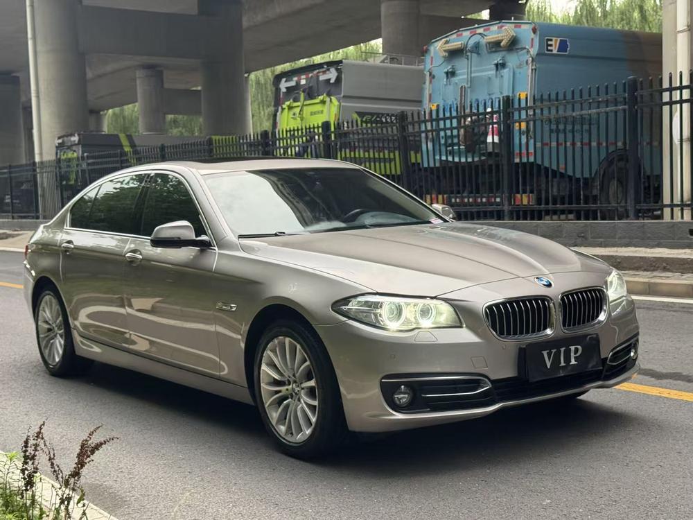 BMW BMW 5-Series