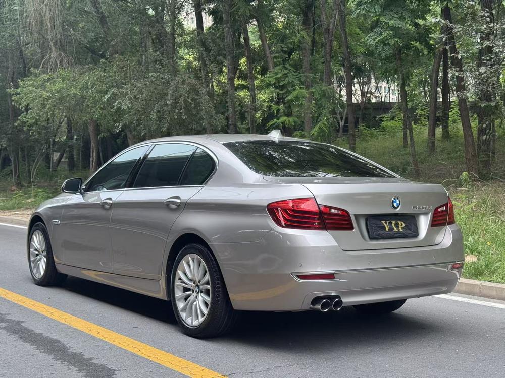 BMW BMW 5-Series