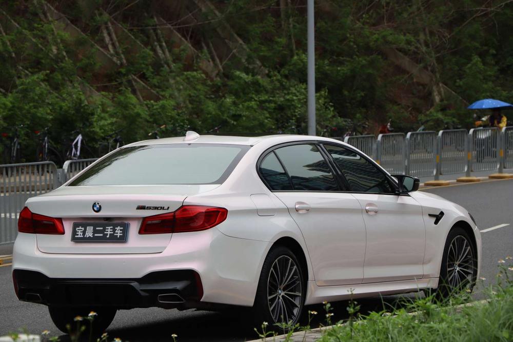 BMW BMW 5-Series